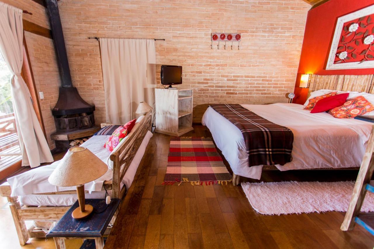 Pousada Villa Catarina Gonçalves Екстериор снимка