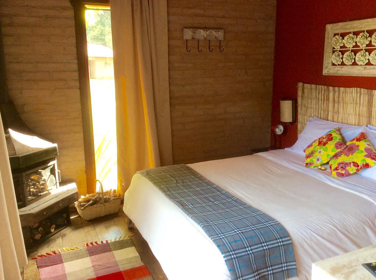 Pousada Villa Catarina Gonçalves Екстериор снимка